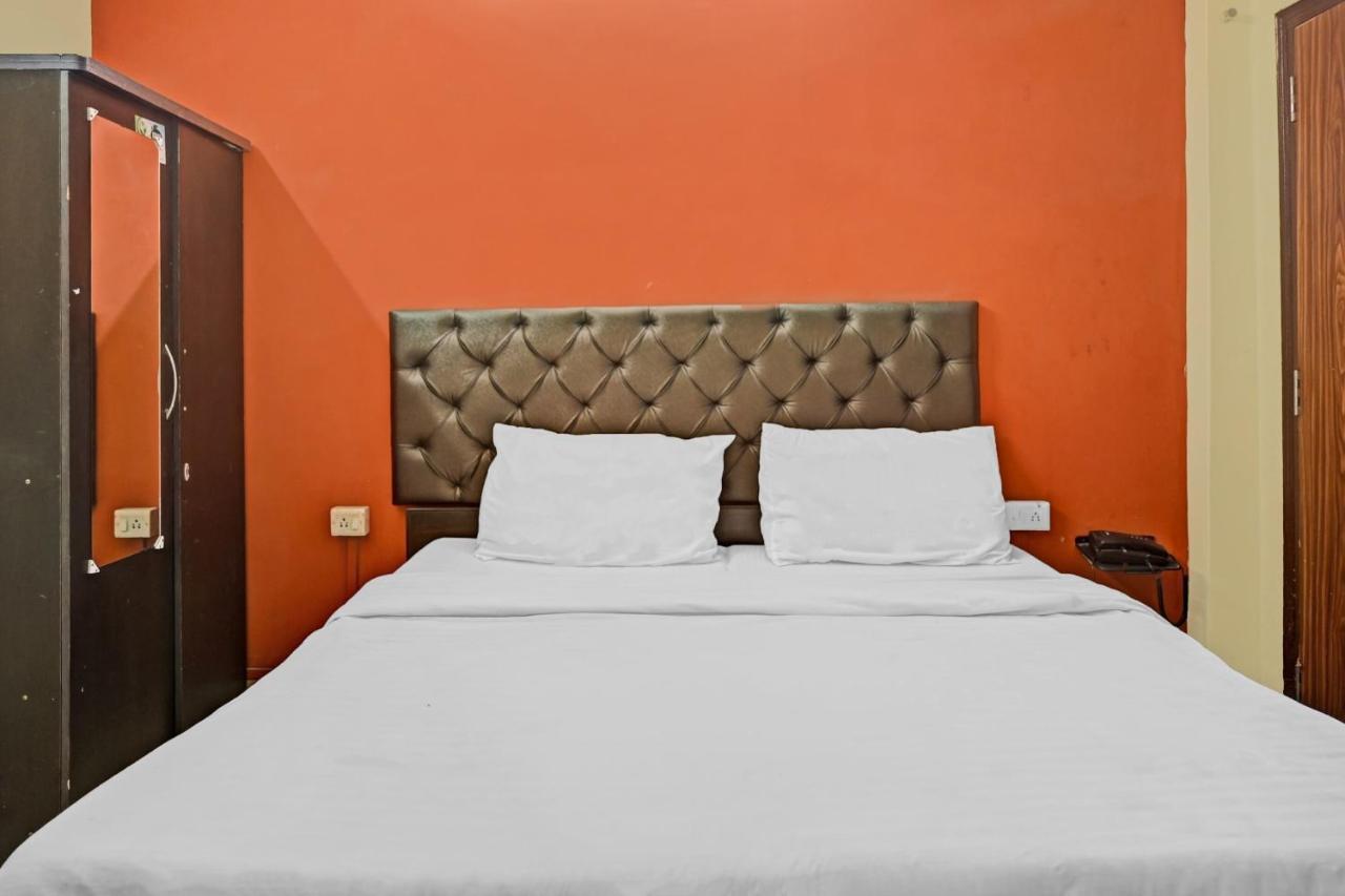 OYO 7498 Hotel Aparajita Váránasí Exteriér fotografie